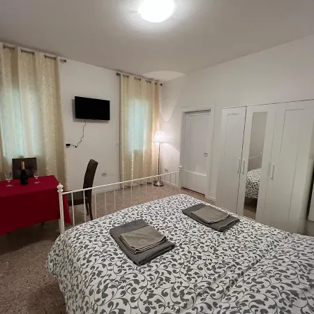 Casa Roma Rooms& Apartmens